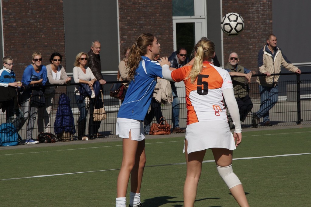 KV Tilburg B5  28 september-036.jpg